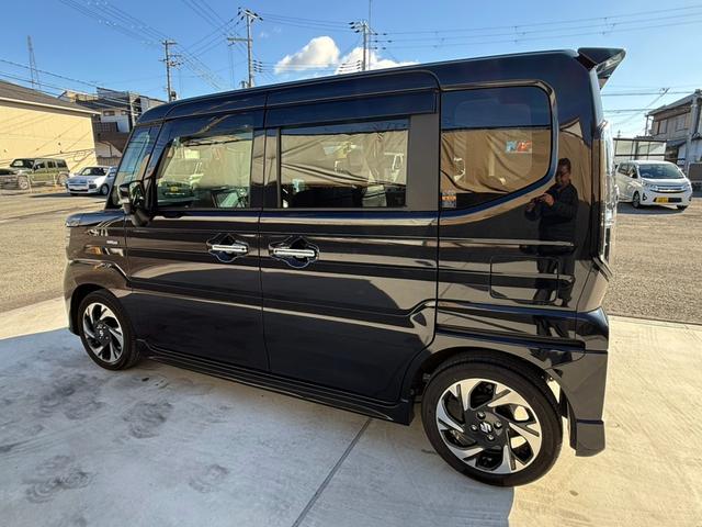 スペーシアカスタム ハイブリッドＸＳターボ　全方位モニター付メモリーナビ　スズキコネクト　ＴＶ　シートヒーター　ステアヒーター　ミラー型ドラレコ　ＥＴＣ　ＨＵＤ　両側パワスラ　セーフティサポート　フルＬＥＤランプ　革巻きハンドル　パドルシフト（22枚目）