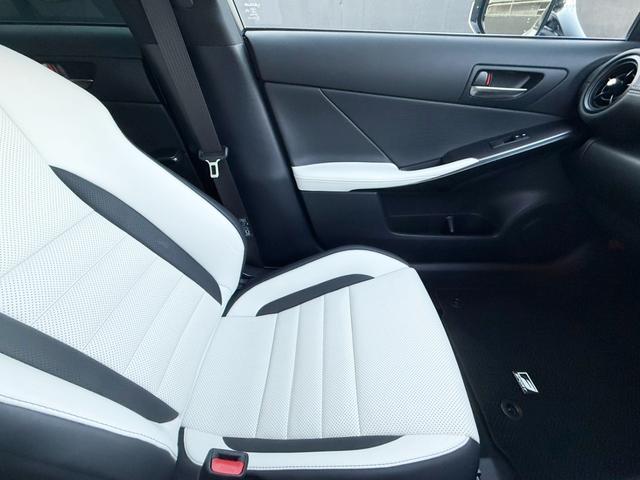 ＩＳ ＩＳ３００ｈ　Ｆスポーツ　ムーンルーフ　革スポーツシートセット　３眼フルＬＥＤヘッドランプ　パノラマビューモニター　オレンジキャリパー　ワンオーナー　禁煙車　ミラー型ドラレコ　ＥＴＣ２．０　ベンチレーション（47枚目）