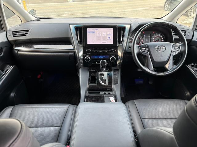 アルファード ２．５Ｓ　Ｃパッケージ　モデリスタエアロＦＳＲ　スポーツマフラー　純正後席モニター　９型ＤＡナビ　Ｂカメラ　合皮シート　快適温熱シート　ＥＴＣ２．０　前後ドラレコ　ステアヒーター　パワーシート　パワートランク　３眼ＬＥＤ（3枚目）