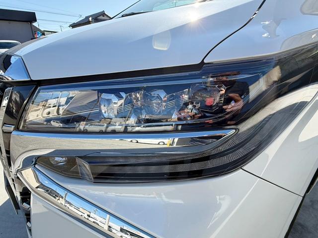 アルファード 2.5S Cパッケージ ムーンルーフ 純正後席モニター デジタルミラー BSM 9型DAナビTV 3眼LED ETC 前後ドラレコ パワートランク 合皮シート 快適温熱シート パワーシート ステアヒーター 前後左右独立AAC(12枚目)