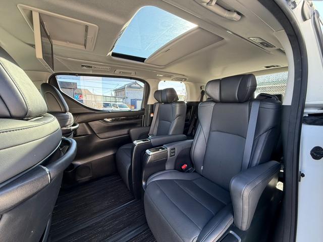 アルファード 2.5S Cパッケージ ムーンルーフ 純正後席モニター デジタルミラー BSM 9型DAナビTV 3眼LED ETC 前後ドラレコ パワートランク 合皮シート 快適温熱シート パワーシート ステアヒーター 前後左右独立AAC(35枚目)