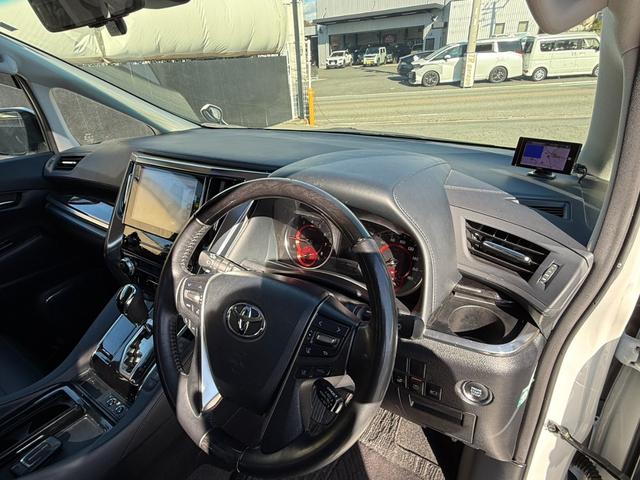 アルファード 2.5S Cパッケージ ムーンルーフ 純正後席モニター デジタルミラー BSM 9型DAナビTV 3眼LED ETC 前後ドラレコ パワートランク 合皮シート 快適温熱シート パワーシート ステアヒーター 前後左右独立AAC(53枚目)