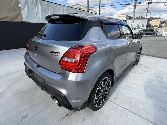 スイフトスポーツ ベースグレード　純正８型ナビＴＶ　全方位モニター　セーフティサポート　ＢＳＭ　運転席シートヒーター　１７ＡＷ　シルバーブレーキキャリパー　ステンレス製ペダル　ＬＥＤランプ　Ｒソナー　革巻きハンドル　パドルシフト　禁煙（15枚目）