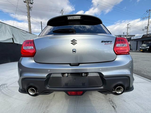 スイフトスポーツ ベースグレード　純正８型ナビＴＶ　全方位モニター　セーフティサポート　ＢＳＭ　運転席シートヒーター　１７ＡＷ　シルバーブレーキキャリパー　ステンレス製ペダル　ＬＥＤランプ　Ｒソナー　革巻きハンドル　パドルシフト　禁煙（18枚目）