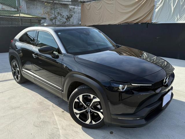 ＭＸ－３０ロータリーＥＶ ナチュラルモノトーン　８．８型ナビＴＶ　３６０度ビュー　ＢＳＭ　Ｂｏｓｅ　シートヒーター　ＨＵＤ　ＥＴＣ　前後ドラレコ　アダプティブＬＥＤランプ　１８ＡＷ　メモリー付パワーシート　ＡＣ１００Ｖ１５００Ｗ　ステアヒーター（2枚目）