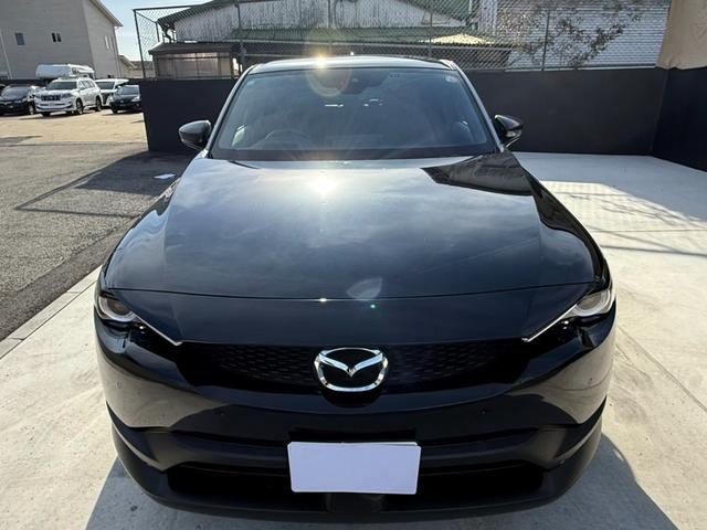 ＭＸ－３０ロータリーＥＶ ナチュラルモノトーン　８．８型ナビＴＶ　３６０度ビュー　ＢＳＭ　Ｂｏｓｅ　シートヒーター　ＨＵＤ　ＥＴＣ　前後ドラレコ　アダプティブＬＥＤランプ　１８ＡＷ　メモリー付パワーシート　ＡＣ１００Ｖ１５００Ｗ　ステアヒーター（6枚目）