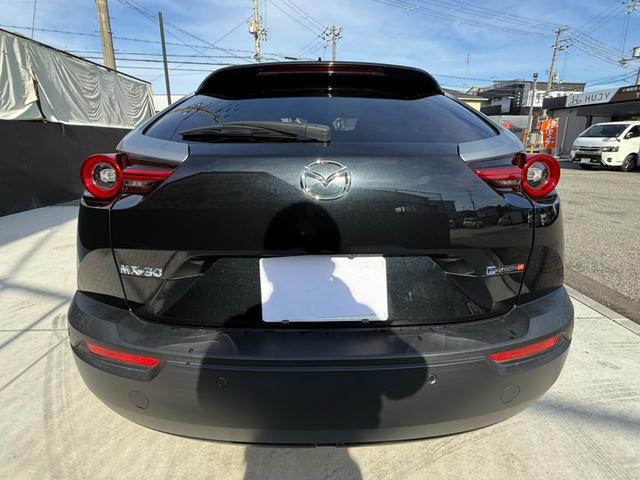 ＭＸ－３０ロータリーＥＶ ナチュラルモノトーン　８．８型ナビＴＶ　３６０度ビュー　ＢＳＭ　Ｂｏｓｅ　シートヒーター　ＨＵＤ　ＥＴＣ　前後ドラレコ　アダプティブＬＥＤランプ　１８ＡＷ　メモリー付パワーシート　ＡＣ１００Ｖ１５００Ｗ　ステアヒーター（16枚目）