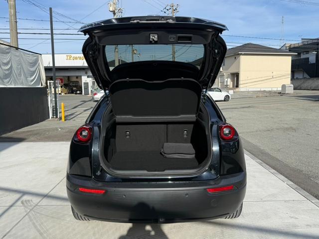 ＭＸ－３０ロータリーＥＶ ナチュラルモノトーン　８．８型ナビＴＶ　３６０度ビュー　ＢＳＭ　Ｂｏｓｅ　シートヒーター　ＨＵＤ　ＥＴＣ　前後ドラレコ　アダプティブＬＥＤランプ　１８ＡＷ　メモリー付パワーシート　ＡＣ１００Ｖ１５００Ｗ　ステアヒーター（19枚目）