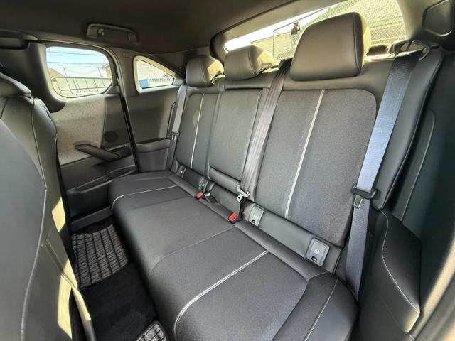 ＭＸ－３０ロータリーＥＶ ナチュラルモノトーン　８．８型ナビＴＶ　３６０度ビュー　ＢＳＭ　Ｂｏｓｅ　シートヒーター　ＨＵＤ　ＥＴＣ　前後ドラレコ　アダプティブＬＥＤランプ　１８ＡＷ　メモリー付パワーシート　ＡＣ１００Ｖ１５００Ｗ　ステアヒーター（34枚目）