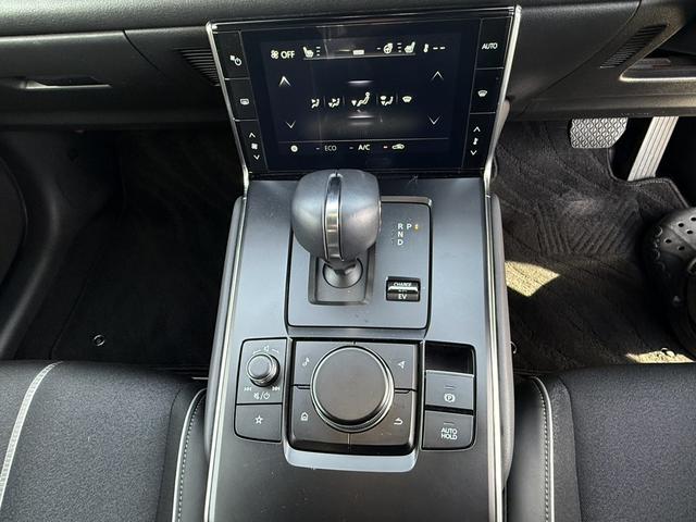 ＭＸ－３０ロータリーＥＶ ナチュラルモノトーン　８．８型ナビＴＶ　３６０度ビュー　ＢＳＭ　Ｂｏｓｅ　シートヒーター　ＨＵＤ　ＥＴＣ　前後ドラレコ　アダプティブＬＥＤランプ　１８ＡＷ　メモリー付パワーシート　ＡＣ１００Ｖ１５００Ｗ　ステアヒーター（50枚目）