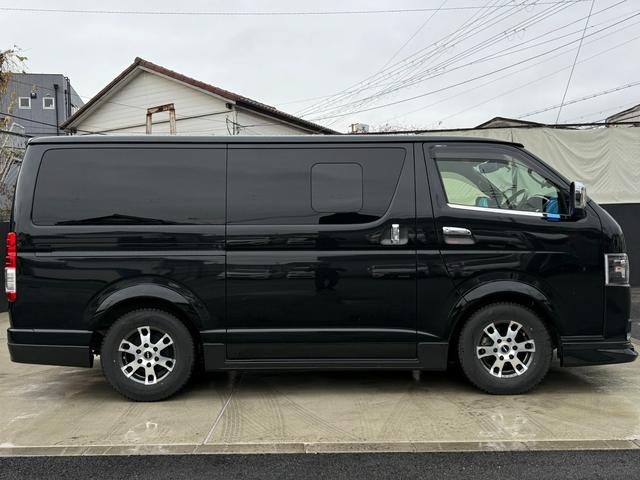 ハイエースバン スーパーＧＬ　ダークプライムＩＩ　モデリスタエアロＦＳＲ　ＴＲＤ１５インチＡＷ　１０型フローティングナビＴＶ　両側パワスラ　デジタルミラー　Ｂカメラ　ＥＴＣ　ＬＥＤランプ　ソナー　ハーフレザー　セーフティセンス　ＡＣ１００Ｖ電源（14枚目）