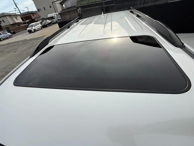 ランドクルーザープラド ＴＸ　Ｌパッケージ　モデリスタエアロＦ／Ｒ　ＤＡ／Ｔコネクトナビキット　ＢＳＭ　ＲＣＴＡ　サンルーフ　ルーフレール　１９ＡＷ　地デジＴＶ　３６０ビュー　ＥＴＣ２．０　ドラレコ　ベージュレザー　快適温熱シート　パワーシート（4枚目）