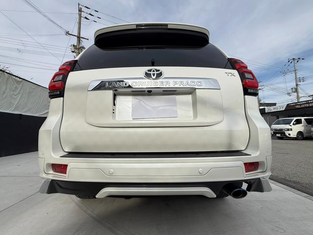 ランドクルーザープラド ＴＸ　Ｌパッケージ　モデリスタエアロＦ／Ｒ　ＤＡ／Ｔコネクトナビキット　ＢＳＭ　ＲＣＴＡ　サンルーフ　ルーフレール　１９ＡＷ　地デジＴＶ　３６０ビュー　ＥＴＣ２．０　ドラレコ　ベージュレザー　快適温熱シート　パワーシート（20枚目）