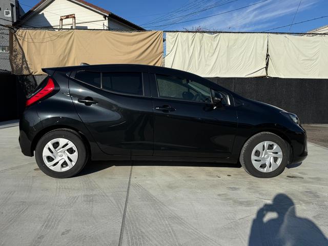 アクア G 7型DA Bカメラ ETC シートヒーター ステアヒーター ルームミラー型ドラレコ ETC ソナー セーフティセンス LEDランプ 革巻きハンドル ナノイー付AAC 通信用USB端子 禁煙 スペアキー(11枚目)