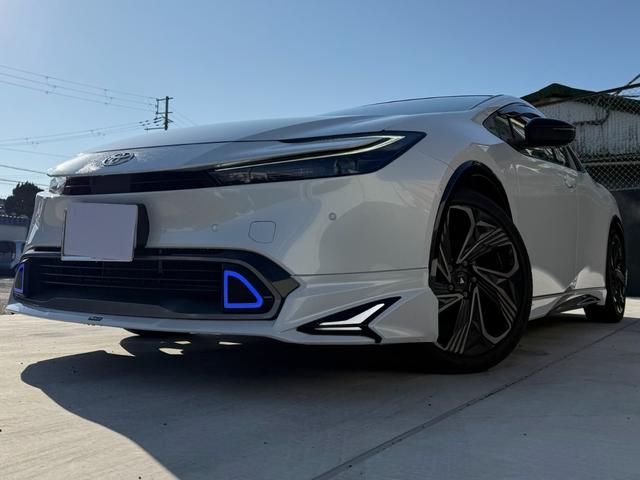 プリウス Ｚ　モデリスタエアロＦＳＲ　モデリスタ１９ＡＷ・サイドガーニッシュ・シグネチャーイルミ　パノラマルーフ　ＥＴＣ２．０　ＢＳＭ　１２．３型ＤＡナビＴＶ　３６０ビュー　パワートランク　シートベンチレーション（18枚目）