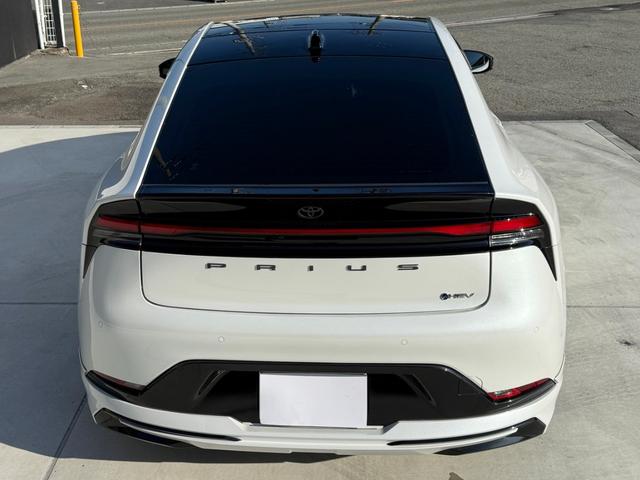 プリウス Ｚ　モデリスタエアロＦＳＲ　モデリスタ１９ＡＷ・サイドガーニッシュ・シグネチャーイルミ　パノラマルーフ　ＥＴＣ２．０　ＢＳＭ　１２．３型ＤＡナビＴＶ　３６０ビュー　パワートランク　シートベンチレーション（28枚目）