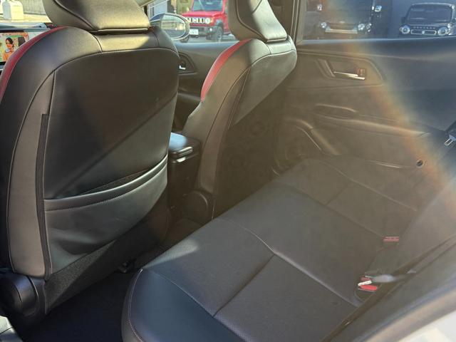 プリウス Ｚ　モデリスタエアロＦＳＲ　モデリスタ１９ＡＷ・サイドガーニッシュ・シグネチャーイルミ　パノラマルーフ　ＥＴＣ２．０　ＢＳＭ　１２．３型ＤＡナビＴＶ　３６０ビュー　パワートランク　シートベンチレーション（37枚目）