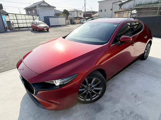 ���Ɏ��ɂ͂�����񎺓��E�O�����ɃN���[�j���O���Ă���܂��B���q�l�Ɋ��Œ�����悤�A�P��P���ԂЂ܂������ו��ɂ܂ł����������Ԃ�S�|���Ă��܂��B