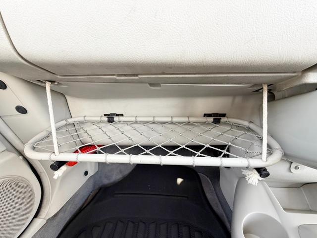 フィガロ ベースグレード R6年同色オールペン R6年幌張替 R6年タイミングベルト交換 内張り張替え済 シート張替済 トリム インパネ張替え済 コーテング施工 キーレス スペアキー ETC 純正OPバイザー禁煙車(53枚目)