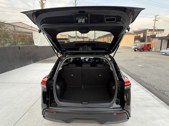 �q���[���L�[�v�A�V�X�g�r�Ԑ�����͂ݏo�����ɂȂ�ƁA�x���炵�댯��m�点�Ă���܂��B�����Ԃ̃h���C�u�⍂�����H���s�����A�s���ӂɂ��N���鎖�̂�������₷���Ȃ�̂ň��S���ĉ^�]�ł��܂���