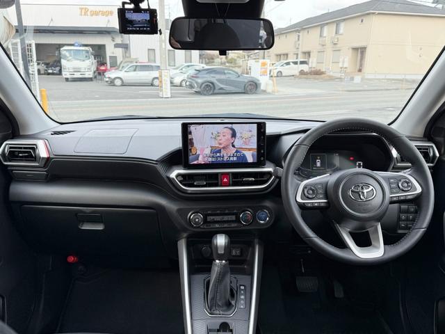 �C���p�l����̎g������̂悳�ƍL����Ԃ̎�����X�^�C���b�V���ȃt�H�������������悭�{�^���̑�������₷���ł��􌩐��炵���ǂ��̂Ŏ��삪�L���^�]���₷���Ȃ��Ă���܂���