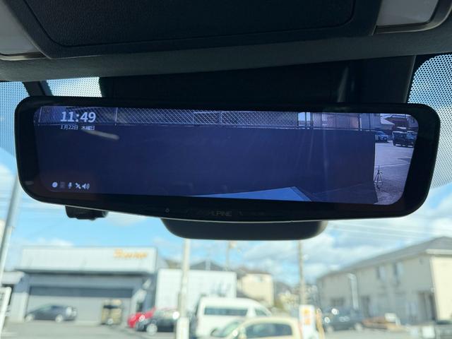 �f�W�^���C���i�[�~���[����������A�w�b�h���X�g�A�ύڕ��Ȃǂł�������ꂪ���ȃ��[���~���[�̌�����E���N���A�ɕۂ��܂���n�m�E�n�e�e�؂�ւ����o�[�Ń~���[��Ԃƃ��j�^�[�\����Ԃ�؂�ւ���܂�