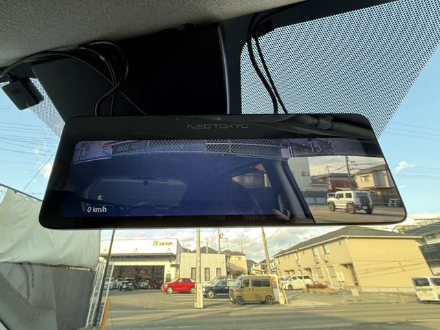 ノート ｅ－パワー　メダリスト　純正ナビＴＶ　Ｂカメラ　ＥＴＣ　ミラー型ドラレコ　ソナーＦＲ　ＡＣＣ　車線逸脱防止支援　エマージェンシーブレーキ　禁煙車　ＬＥＤランプ　ハイビームアシスト　革巻きハンドル　ステアスイッチ　１５ＡＷ（46枚目）