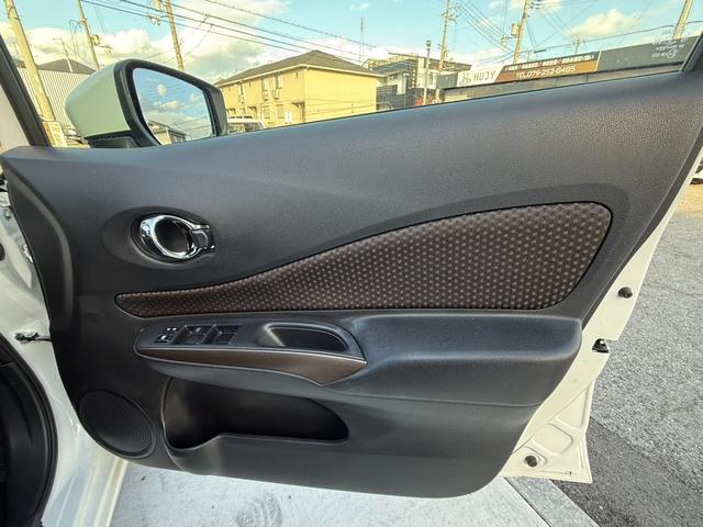 ノート ｅ－パワー　メダリスト　純正ナビＴＶ　Ｂカメラ　ＥＴＣ　ミラー型ドラレコ　ソナーＦＲ　ＡＣＣ　車線逸脱防止支援　エマージェンシーブレーキ　禁煙車　ＬＥＤランプ　ハイビームアシスト　革巻きハンドル　ステアスイッチ　１５ＡＷ（49枚目）