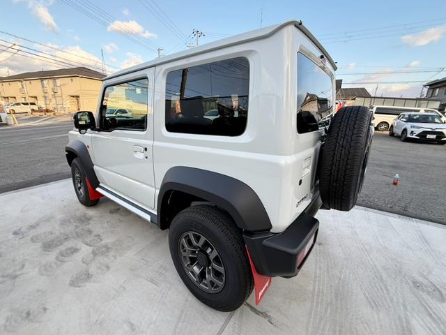 ���̂T�ʂ̑��K���X�̓v���C�o�V�[�K���X�ƂȂ��Ă���A�O����̎��E���V���b�g�A�E�g���Ă���܂���������A�t�u�J�b�g�̎��O���΍���{���Ă���܂��̂œ������̋��������S�����Ȃ��h���C�u���Ē����܂���