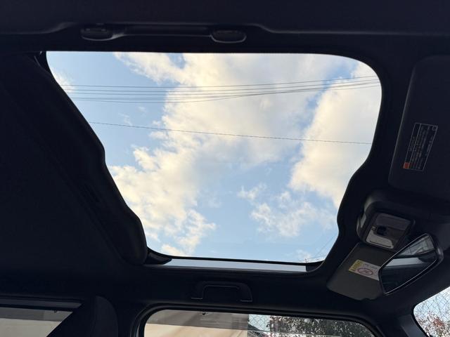 タフト Ｇターボ　クロムベンチャー　ケンウッドナビＴＶ　Ｂカメラ　ＥＴＣ　ドラレコ　１５ＡＷ　スマアシ　ＡＣＣ　シートヒーター　メッキフロントフードガーニッシュ／バックドアガーニッシュ　ソナーＦＲ　オートレベリング機能付ＬＥＤランプ（5枚目）