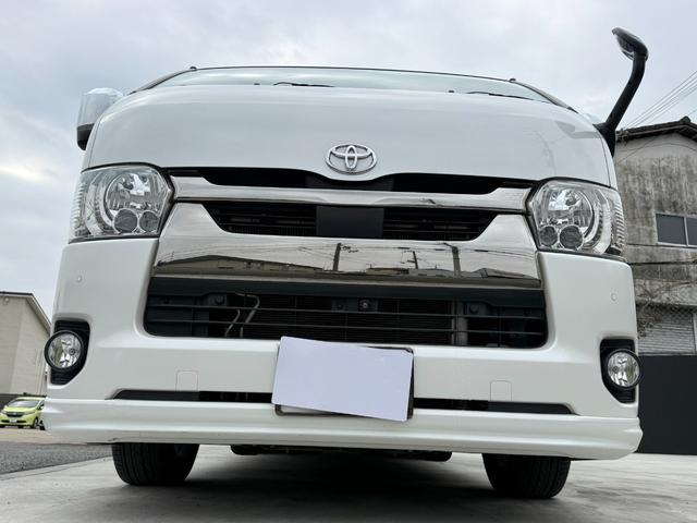 ハイエースバン スーパーＧＬ　ダークプライムＩＩ　アルパインフローティングナビＴＶ　リアモニター　両側パパワスラ　デジタルミラー　３６０度ビュー　ソナーＦＲ　ベッドキッド　ドラレコ　ＬＥＤ　リアスピーカー　Ｆエアロ　１７ＡＷ（8枚目）