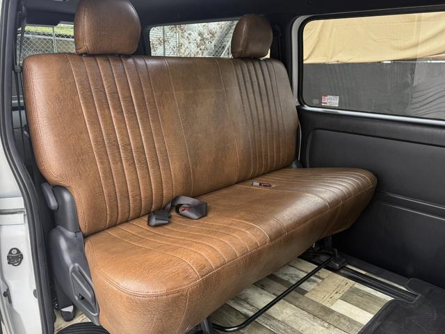 ハイエースバン スーパーＧＬ　ダークプライムＩＩ　アルパインフローティングナビＴＶ　リアモニター　両側パパワスラ　デジタルミラー　３６０度ビュー　ソナーＦＲ　ベッドキッド　ドラレコ　ＬＥＤ　リアスピーカー　Ｆエアロ　１７ＡＷ（50枚目）