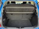 荷室 後部座席を倒さなくてもこのトランクスペースを確保しております!これだけあれば、フル乗車状態でも十分にお荷物が載せられるので、お出かけやショッピングにも便利です。
