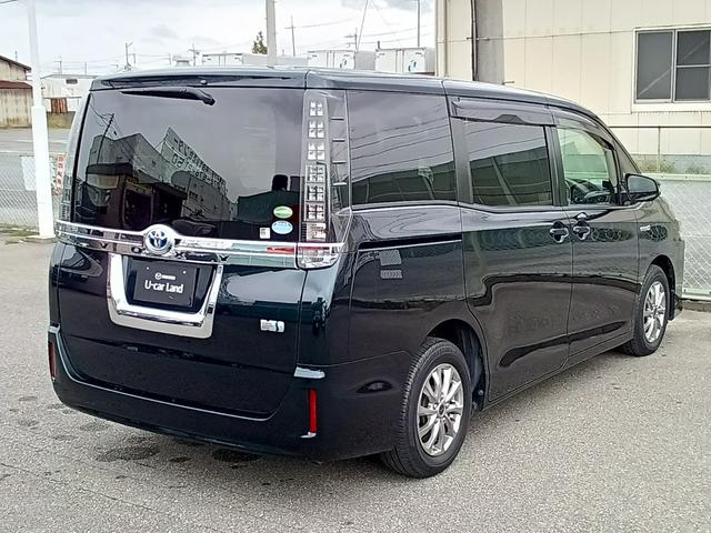 ヴォクシー ハイブリッドＶ　ナビ　バックモニター　両側電動スライドドア　リアフリップダウンモニター　ＥＴＣ　ドラレコ　社外アルミホイール（8枚目）