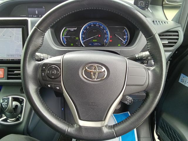 ヴォクシー ハイブリッドＶ　ナビ　バックモニター　両側電動スライドドア　リアフリップダウンモニター　ＥＴＣ　ドラレコ　社外アルミホイール（22枚目）