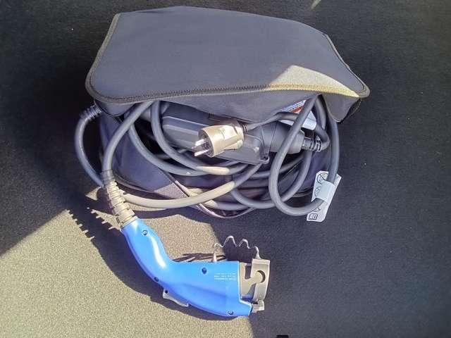 MX-30ロータリーEV レトロスポーツエディション(35枚目)