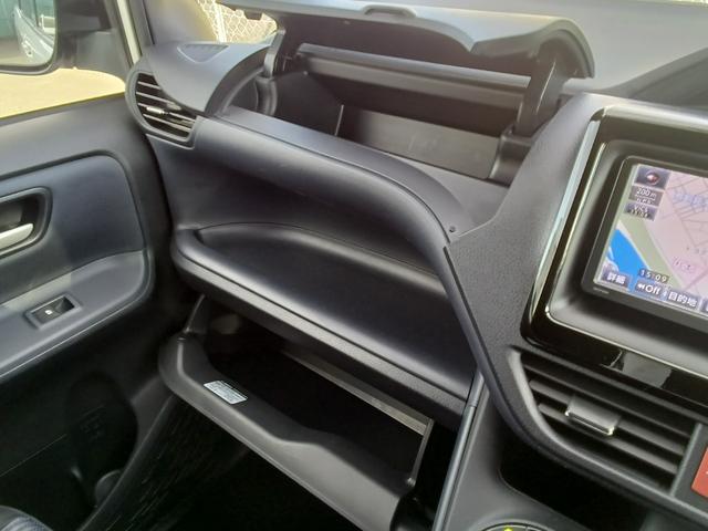 ヴォクシー ZS(31枚目)