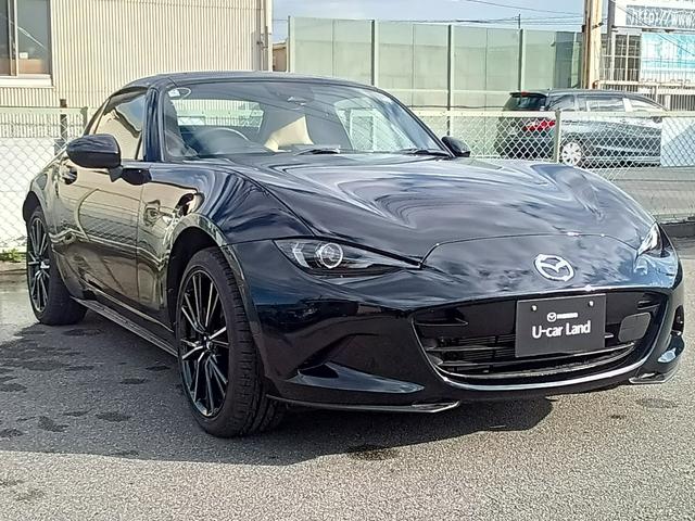 大阪マツダ香里ユーカーランドです。ロードスターＲＦが入荷致しました！ご検討お願い致します。