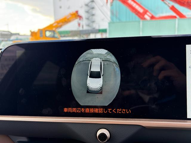 �o�b�N���j�^�[���t���Ă���܂��I