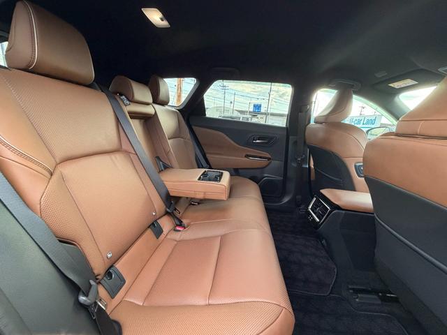 �㕔���Ȃ���������Ԃ��Ă��������܂��B