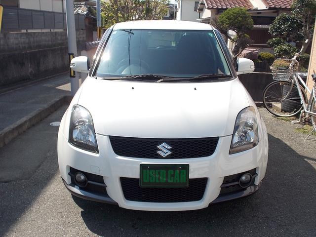 スイフト スポーツ　後期型　５ＭＴ　メモリーナビ　地デジＴＶ　１６インチアルミホイール　ドアミラーウインカー　スマートキー　ＥＴＣ　盗難防止システム　２０２３年製タイヤ／２０２４年製バッテリィー　禁煙車（3枚目）