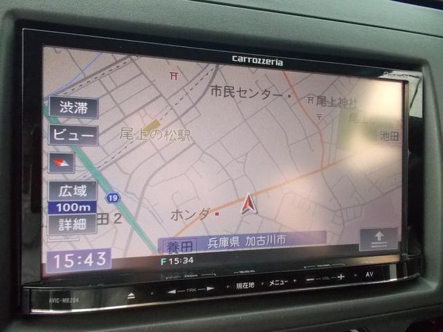 スイフト スポーツ　後期型　５ＭＴ　メモリーナビ　地デジＴＶ　１６インチアルミホイール　ドアミラーウインカー　スマートキー　ＥＴＣ　盗難防止システム　２０２３年製タイヤ／２０２４年製バッテリィー　禁煙車（11枚目）