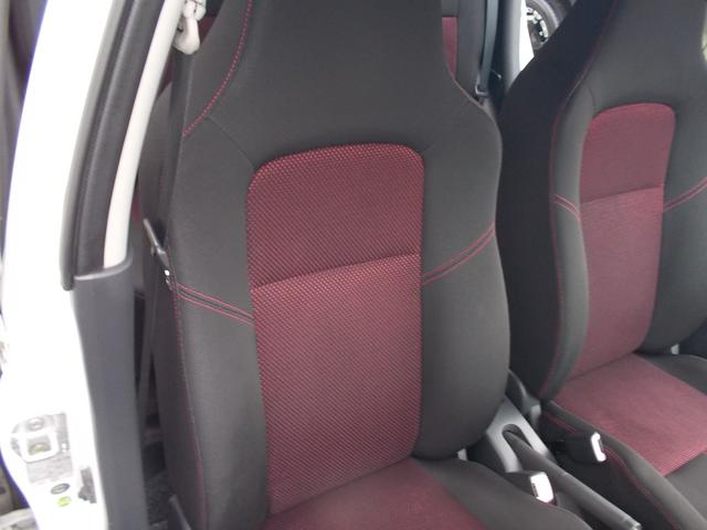 スイフト スポーツ　後期型　５ＭＴ　メモリーナビ　地デジＴＶ　１６インチアルミホイール　ドアミラーウインカー　スマートキー　ＥＴＣ　盗難防止システム　２０２３年製タイヤ／２０２４年製バッテリィー　禁煙車（23枚目）