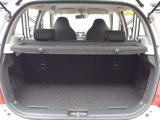 スイフト スポーツ　後期型　５ＭＴ　メモリーナビ　地デジＴＶ　１６インチアルミホイール　ドアミラーウインカー　スマートキー　ＥＴＣ　盗難防止システム　２０２３年製タイヤ／２０２４年製バッテリィー　禁煙車（39枚目）