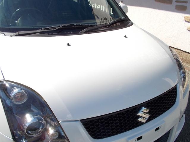 スイフト スポーツ Sリミテッド 特別仕様車 純正レカロ/ハーフレザーシート 前後ドラレコ HDDナビ フルセグTV DVD再生 白16インチアルミホイール 盗難防止システム ドアミラーウインカー スマートキー ETC HID 禁煙車(6枚目)