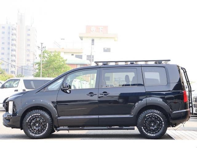 デリカD:5 ブラックエディション ブラックマイカ/電動ステップレス 7人乗り(9枚目)