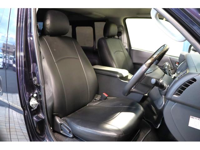 ハイエースバン スーパーＧＬ　ダークプライム　Ｃｏａｓｔｌｉｎｅｓ　Ｒｅｎｏｃａ角目フェイスキット　ＲＡＤＩＡＮＣＥ　ＤＡＹＴＯＮＡ１６インチホイール　グッドイヤーナスカータイヤ　パイオニア製７インチナビ　社外デジタルインナーミラー　ベッドキット（25枚目）