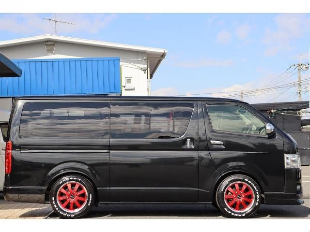 ハイエースバン ロングスーパーGL 新品FLEX Delfinoフロントスポイラー 新品FLEX Delfinoオーバーフェンダー 1.5インチローダウン ダイナスティ17インチAW 415COBRAプレステージLEDテールランプ(8枚目)