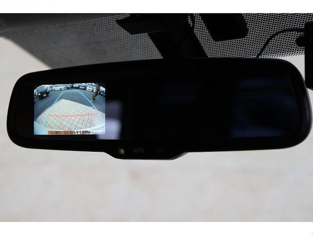 ハイエースバン スーパーGL ダークプライム Re classic社外製ボンネットDUNLOP GRANDTEK16インチタイヤNEXUSTRAIL16インチAWFLEXクラシックシートカバーベッドキット木目調カーゴパネルパナソニック7インチナビ(20枚目)