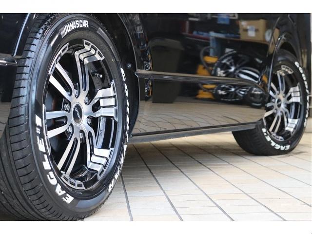 ハイエースワゴン ＧＬ　ロング　アレンジＡＳ　ＦＬＥＸ　Ｄｅｌｆｉｎｏフロントスポイラー　ＦＬＥＸ　Ｄｅｌｆｉｎｏオーバーフェンダー　ＦＬＥＸ　Ｄｅｌｆ０２　１７インチＡＷ　２インチローダウン　ＦＬＥＸ　レザー調シートカバー（11枚目）